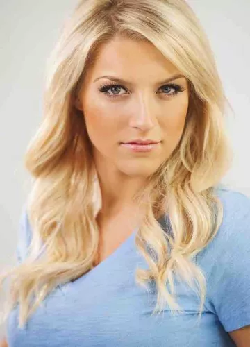 Kylee V.