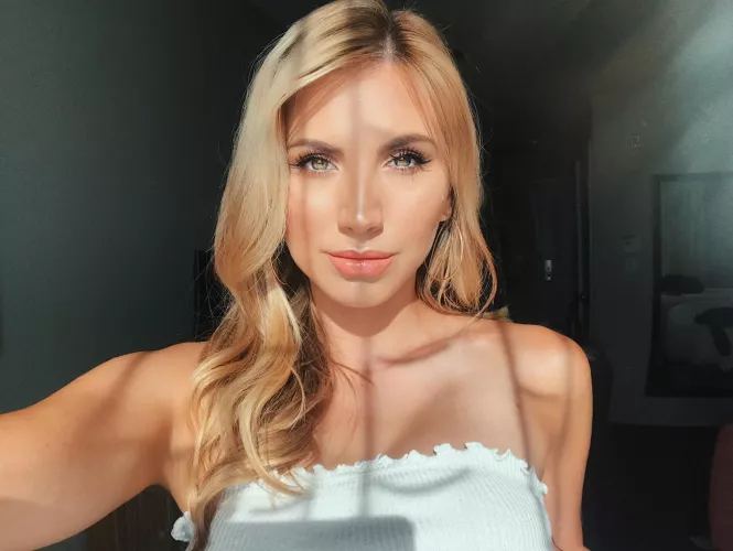 Amanda G.