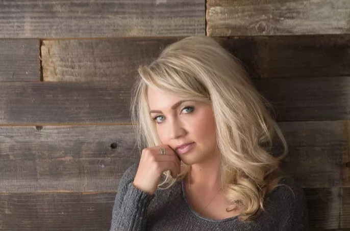 Lindsay B.