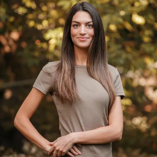 Angela S.
